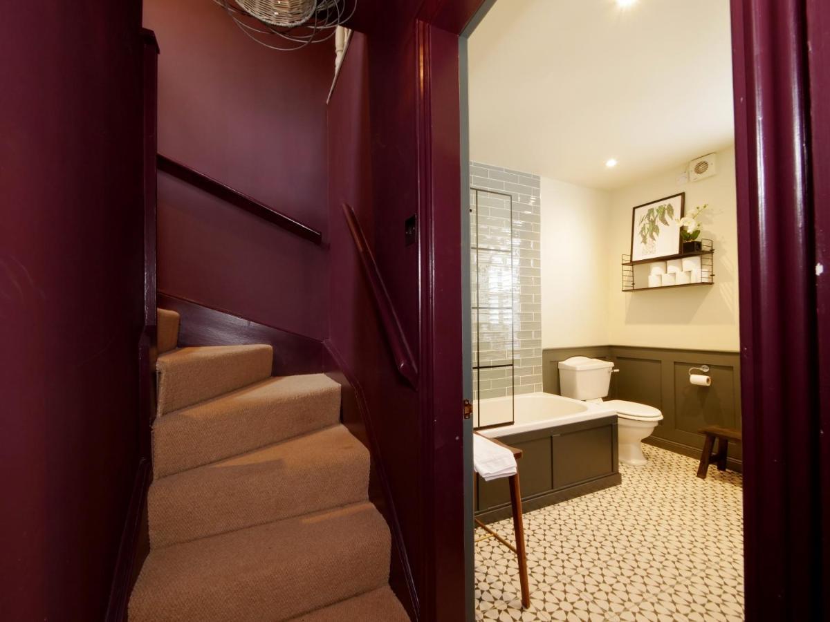 Bar Wall Cottage-City Wall Views-Sleeps 5 York Zewnętrze zdjęcie