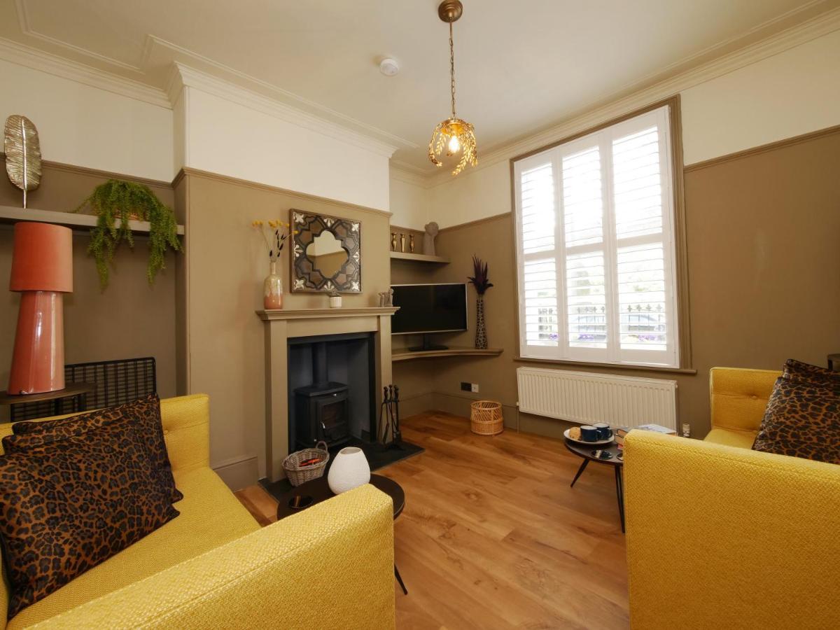 Bar Wall Cottage-City Wall Views-Sleeps 5 York Zewnętrze zdjęcie